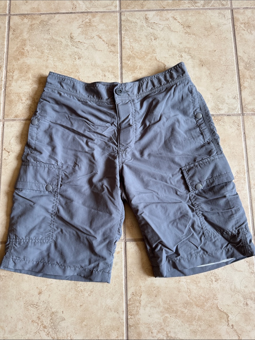 Express Men's Gray Cargo Lined Swim Shorts Size Small Excellent Condition